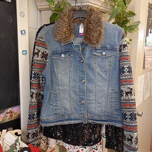 No Boundaries Jeans Jacket with Fur Collar and Knit Sleeves Size L